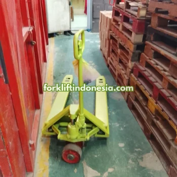 Service hand lift Surabaya penggantian bearing roda